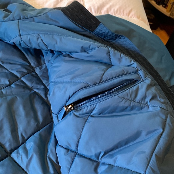 L.L. Bean long Thinsulate insulated petite winter coat - Picture 9 of 13